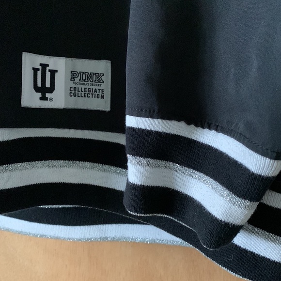 Victoria’s Secret, Pink Hoosiers pull over hooded jacket - Picture 2 of 8